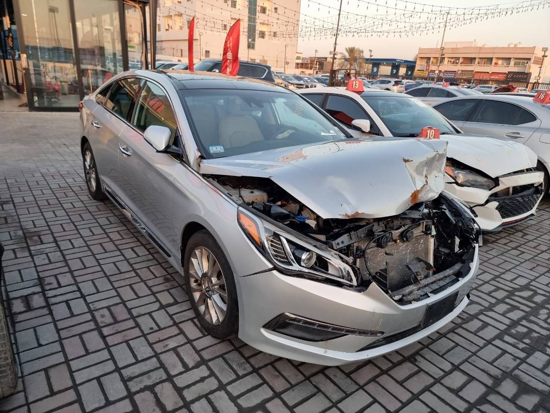 HYUNDAI SONATA 2015 - Marhaba Auction Used Cars - Image 4
