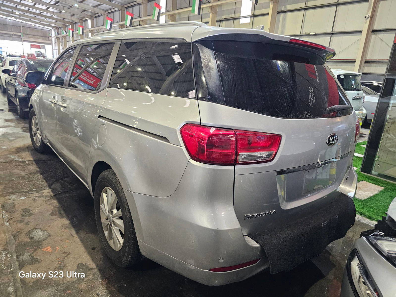 KIA SEDONA 2017 - Marhaba Auction Used Cars - Image 6