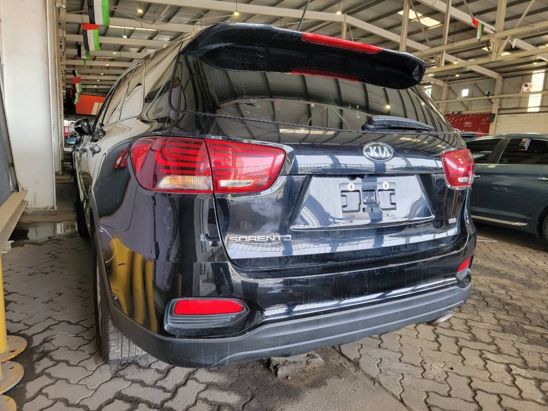 2019 KIA SORENTO — 108234 Miles — Lot 3KG586488 — Main - Marhaba Auctions Used Cars - Image 5