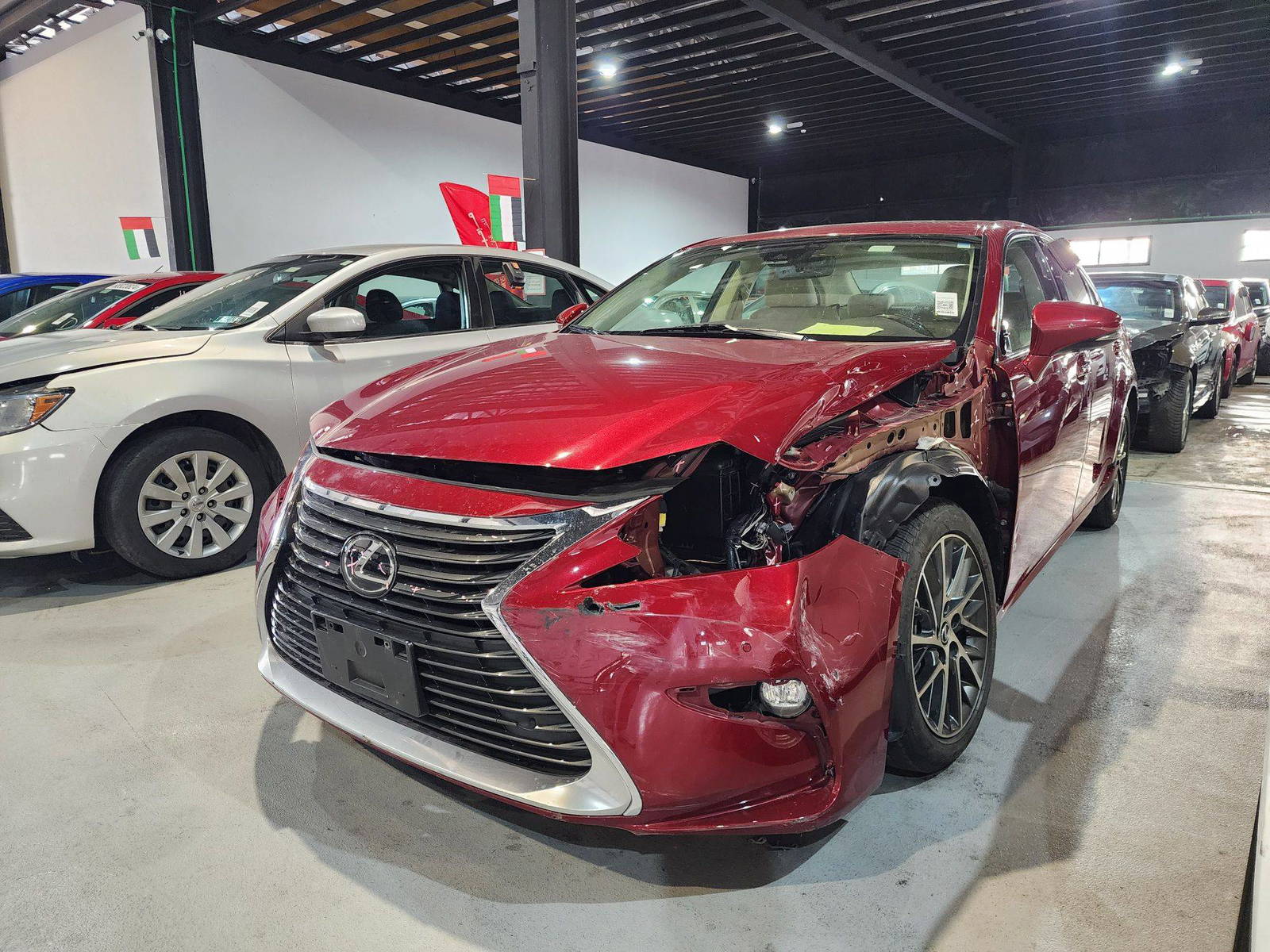 2017 LEXUS ES 350 — 33381 Miles — Lot GXHU061876 — Al Quoz - Marhaba Auctions Used Cars - Image 6