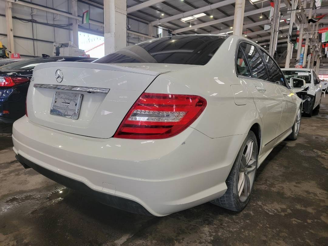 2012 MERCEDES BENZ C-250 — 143654 KM — Lot 1CR234227 — Main - Marhaba Auctions Used Cars - Image 3