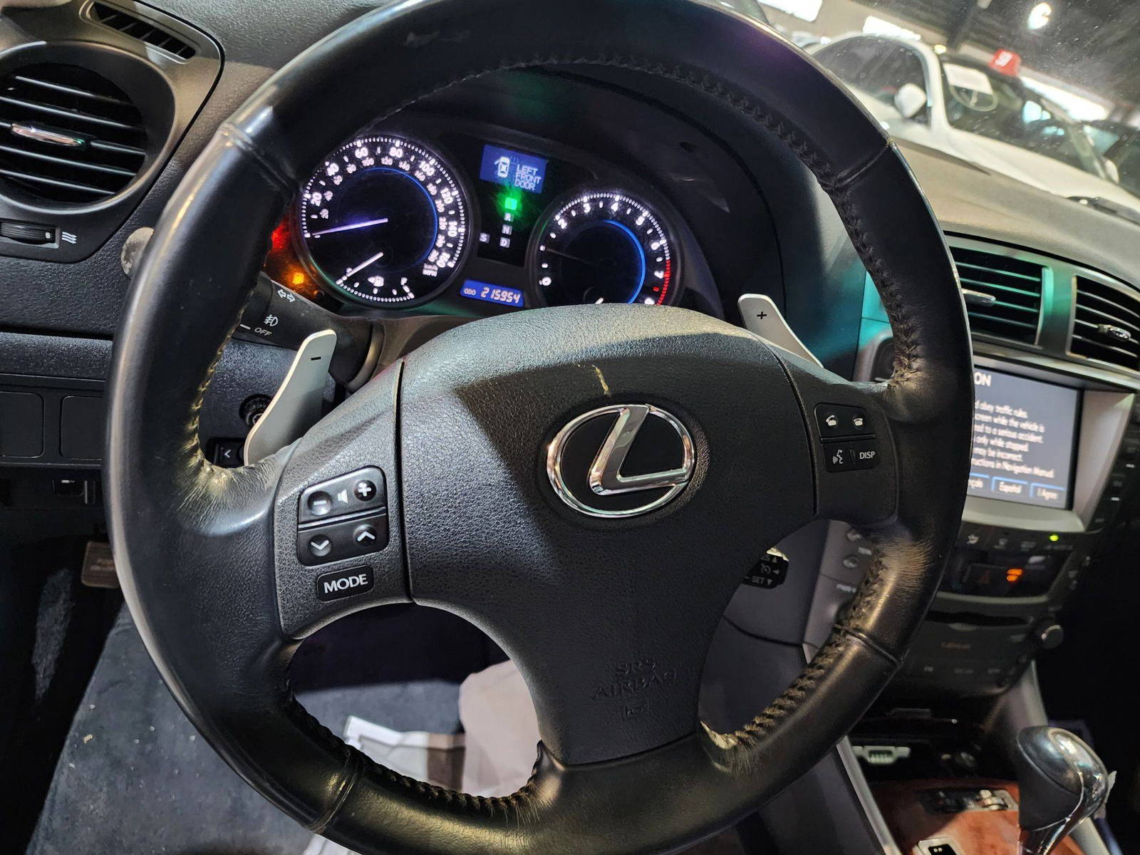 2007 LEXUS IS-350 — 215954 Miles — Lot 9570 — Al Quoz - Marhaba Auctions Used Cars - Image 14