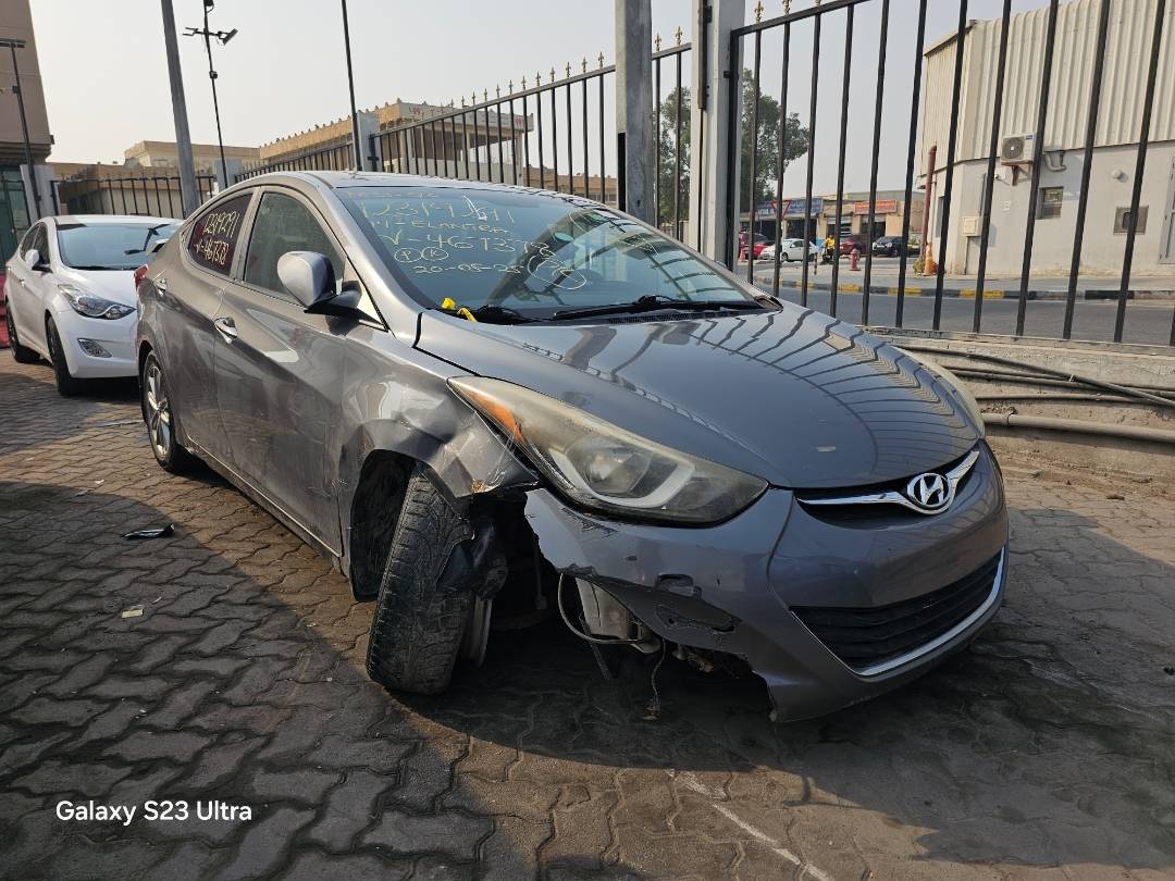 2014 HYUNDAI ELANTRA — 184993 KM — Lot 12319291 — Main - Marhaba Auctions Used Cars - Image 3
