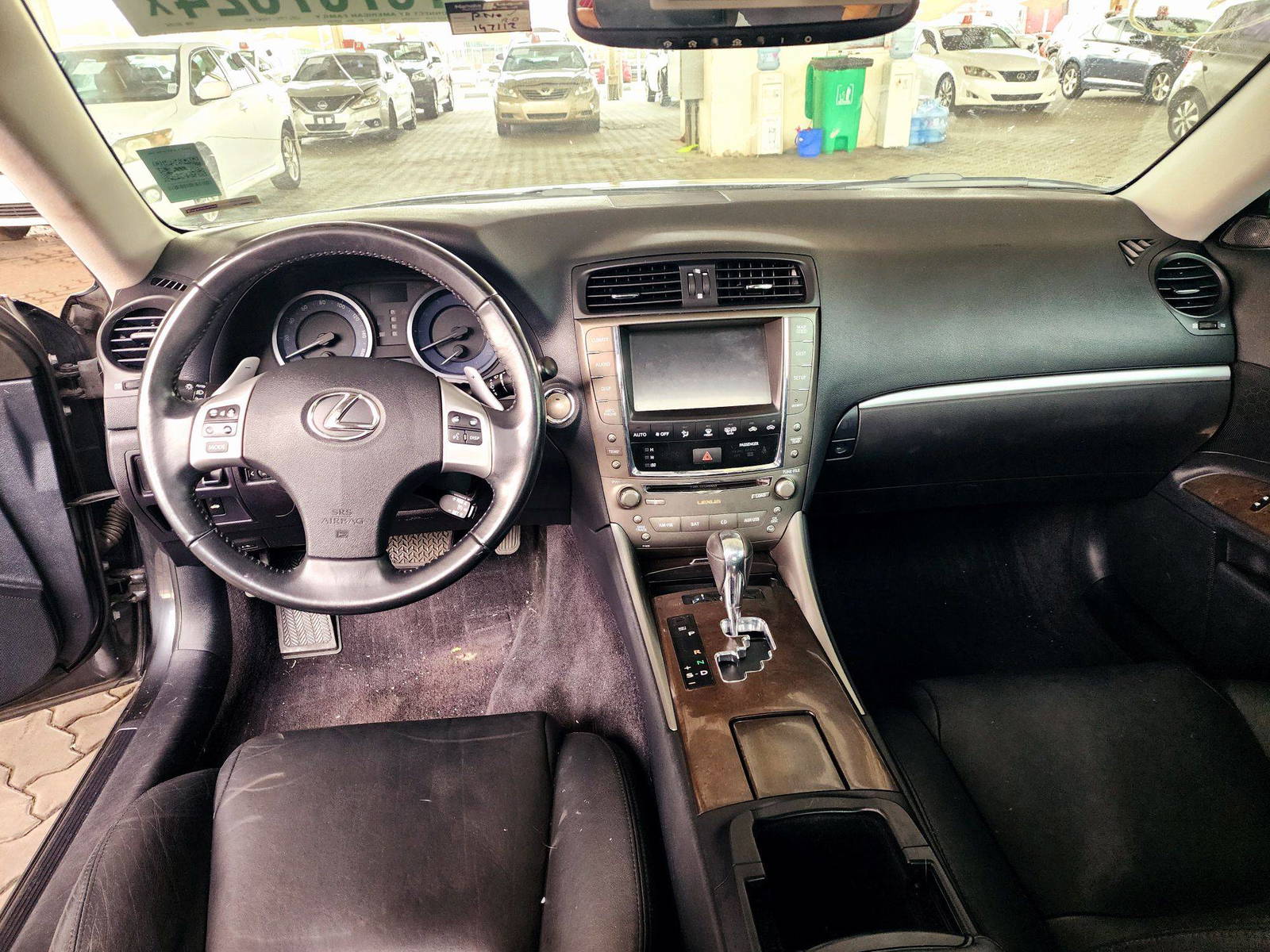 2011 LEXUS IS 250 — 147112 Miles — Lot 5051354 — Souq - Marhaba Auctions Used Cars - Image 7