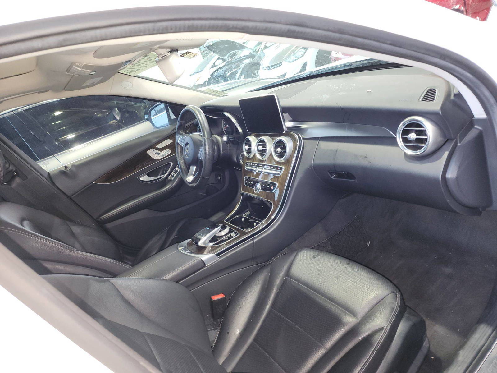 2018 MERCEDES BENZ C300 — 68040 Miles — Lot 79719723 — Souq - Marhaba Auctions Used Cars - Image 5