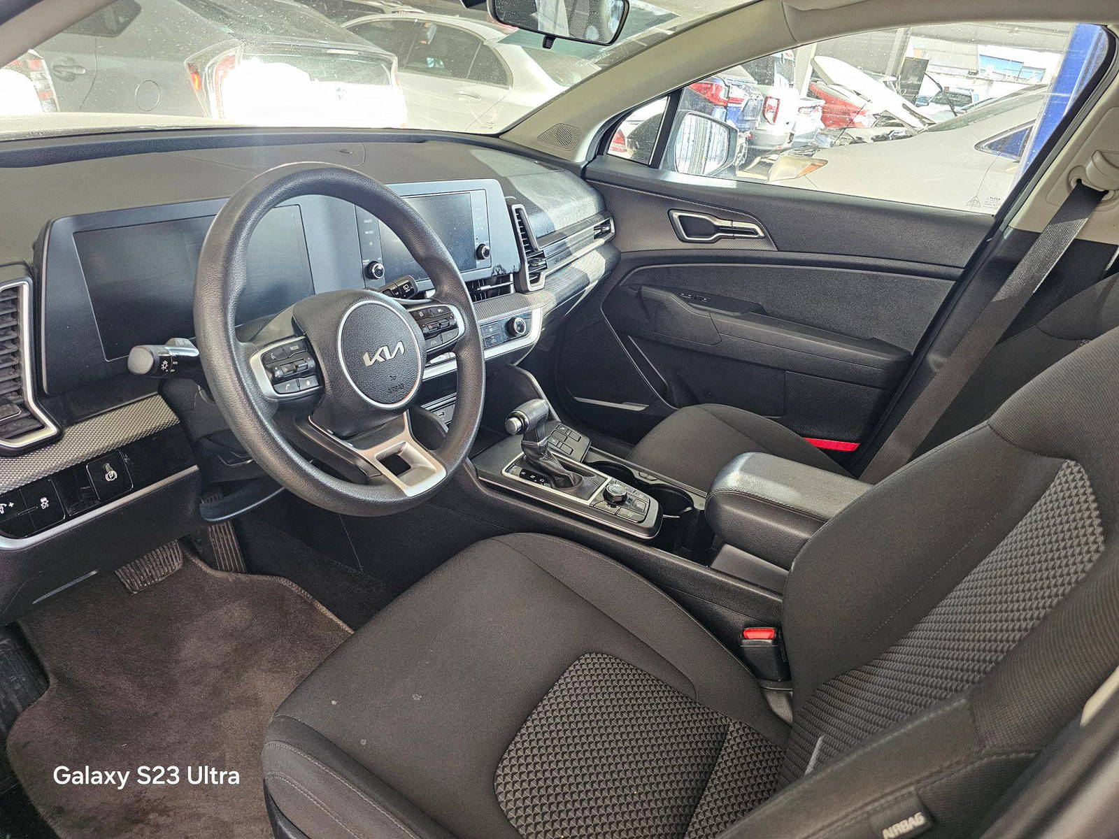 KIA SPORTAGE 2023 - Marhaba Auction Used Cars - Image 8