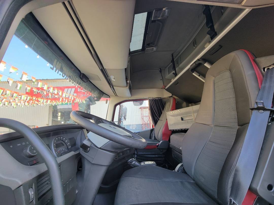 2015 VOLVO FH-Series — 924665 KM — Lot 719034 — Main - Marhaba Auctions Used Cars - Image 7