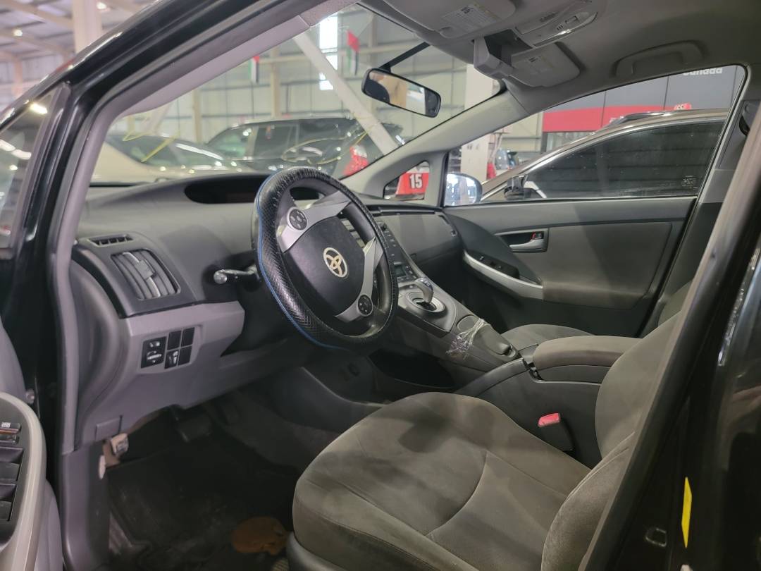 2010 TOYOTA PRIUS — 310350 Miles — Lot 4226482 — Main - Marhaba Auctions Used Cars - Image 6