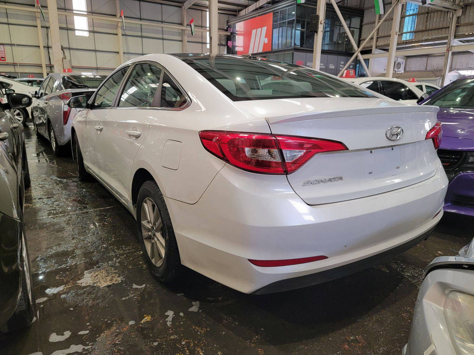 2017 HYUNDAI SONATA — 190587 Miles — Lot 68579575 — Main - Marhaba Auctions Used Cars - Image 4