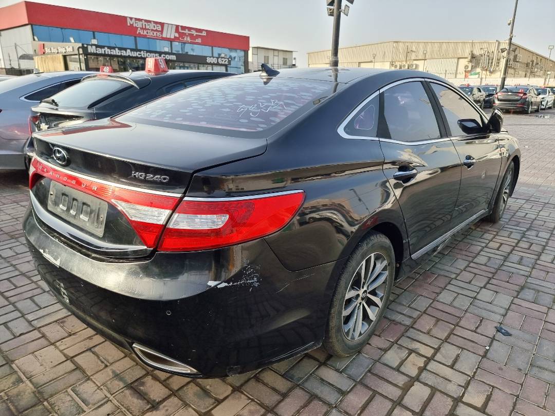 HYUNDAI GRANDEUR 2011 - Marhaba Auction Used Cars - Image 5