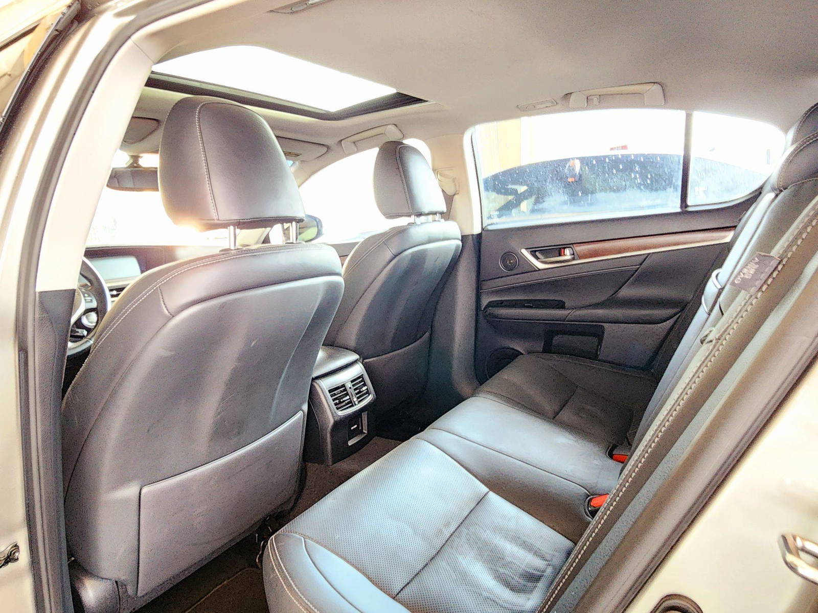2015 LEXUS GS 350 — 70559 Miles — Lot FA015235 — Souq - Marhaba Auctions Used Cars - Image 6