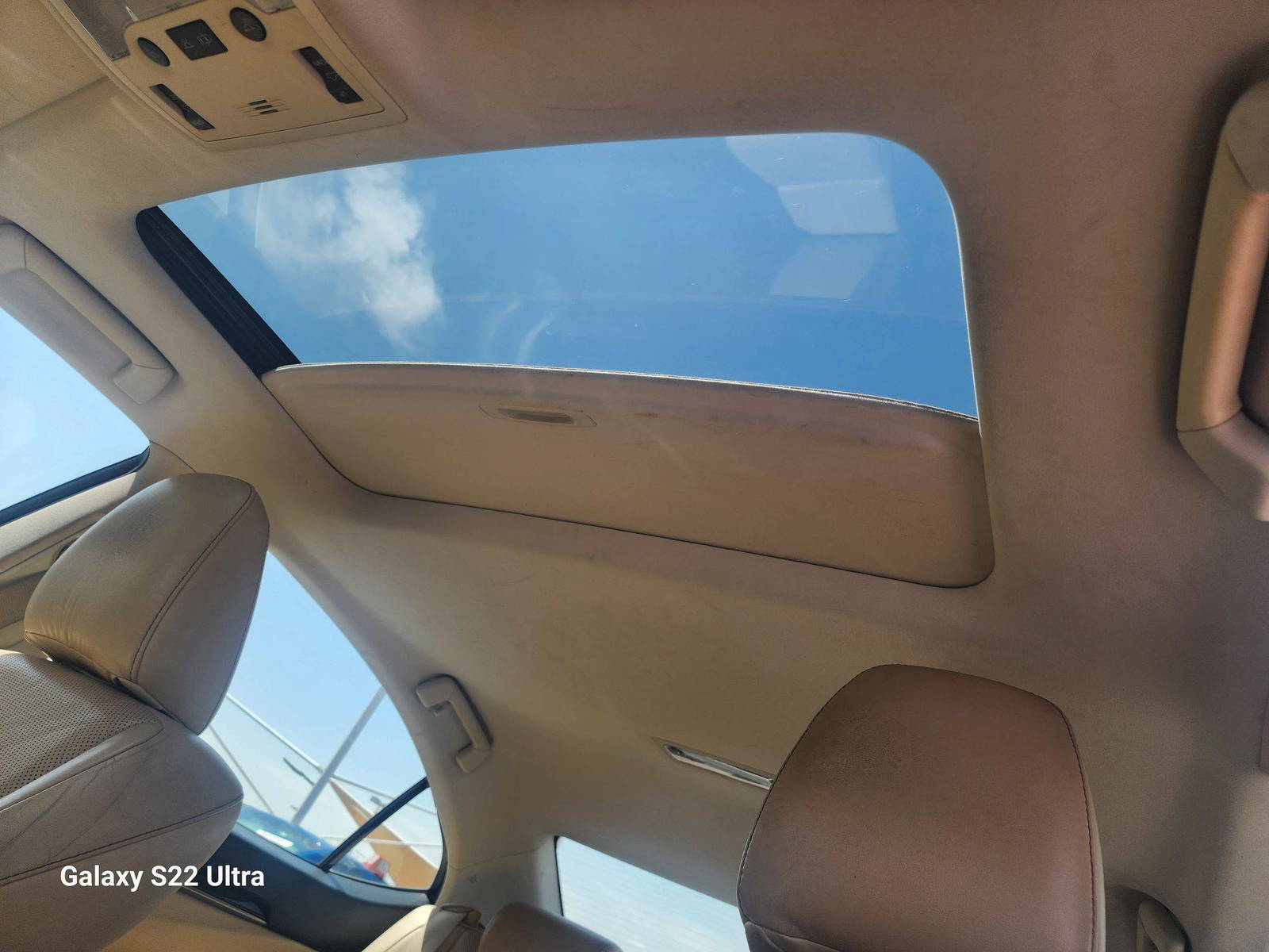 2015 LEXUS ES 350 — 121455 Miles — Lot 2203350 - Marhaba Auctions Used Cars - Image 10