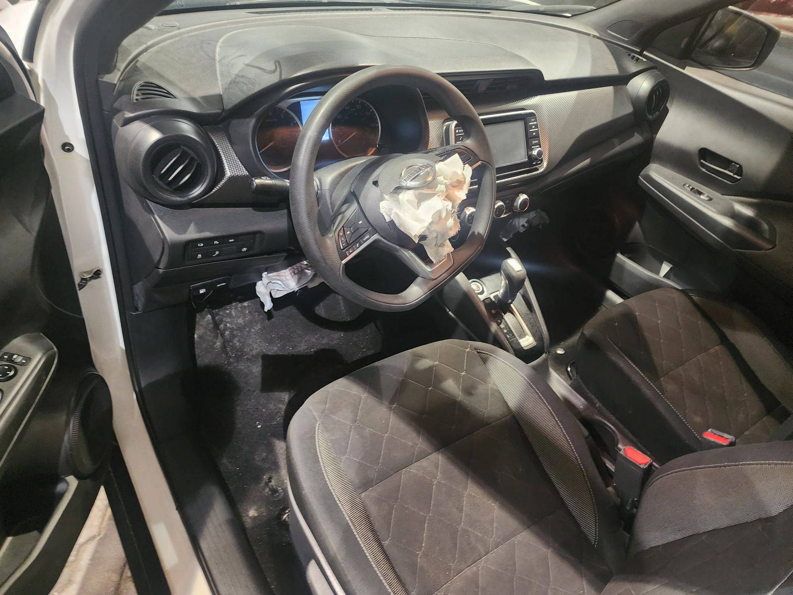 2020 NISSAN KICKS — 72746 Miles — Lot 64023693 - Marhaba Auctions Used Cars - Image 9