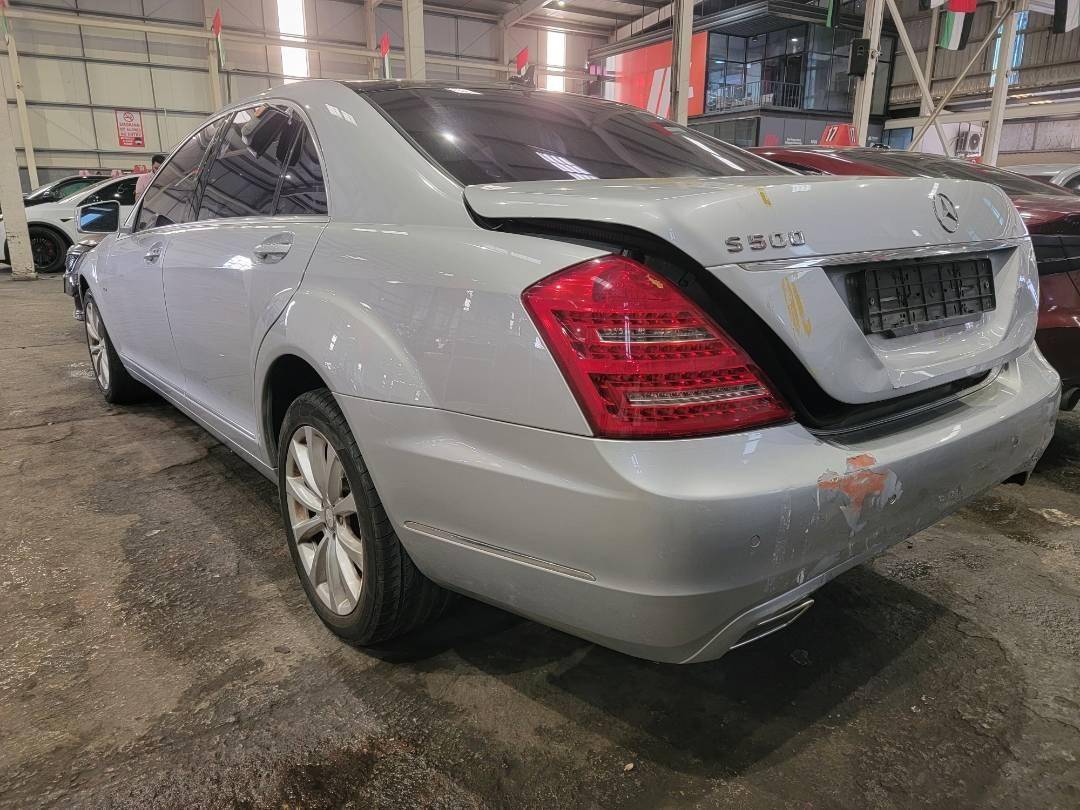 2011 MERCEDES BENZ S 500 4MATIC — 209498 KM — Lot 11654 — Main - Marhaba Auctions Used Cars - Image 4