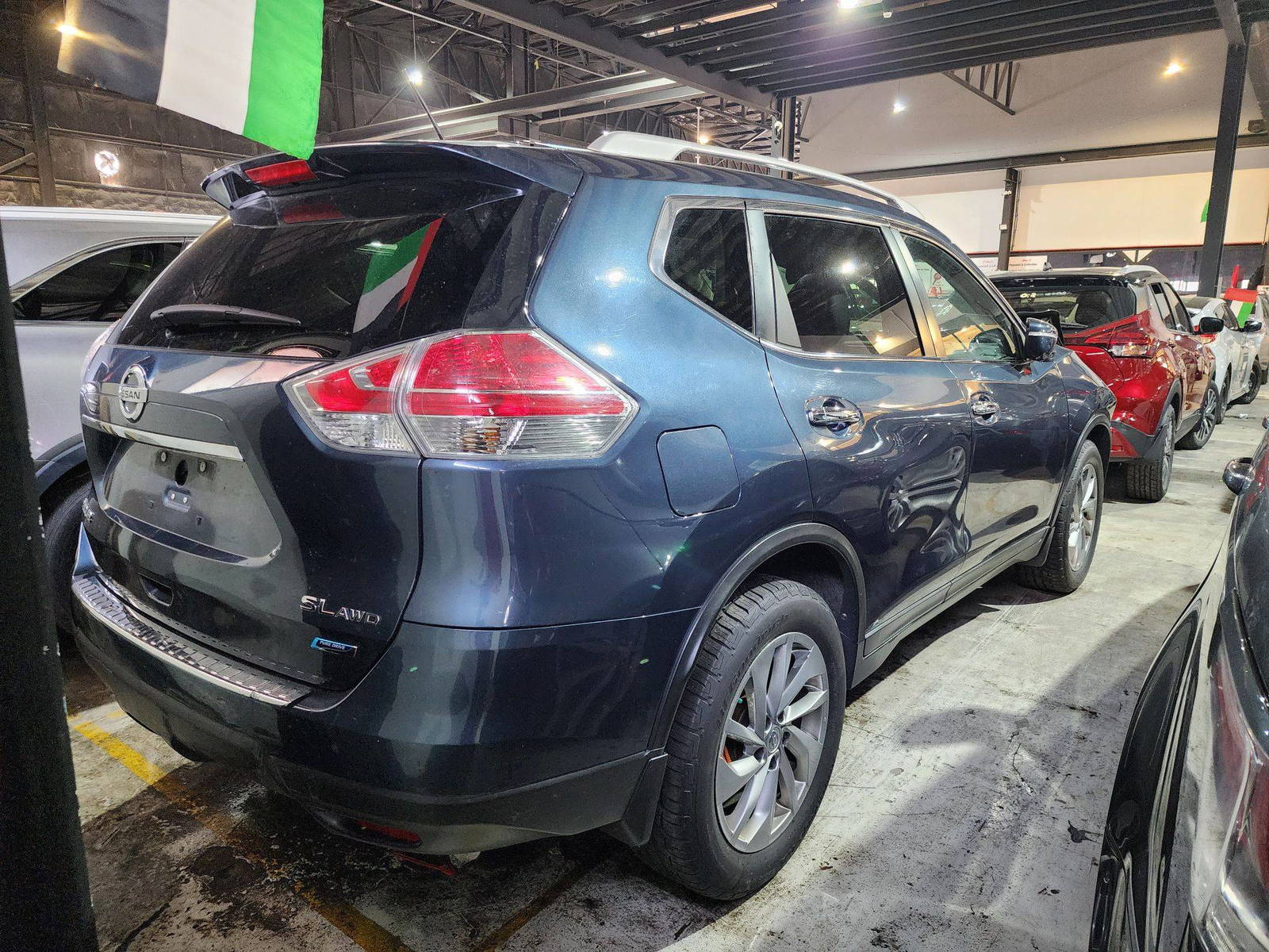 2014 NISSAN ROGUE — 172927 Miles — Lot 52177345 — Al Quoz - Marhaba Auctions Used Cars - Image 5