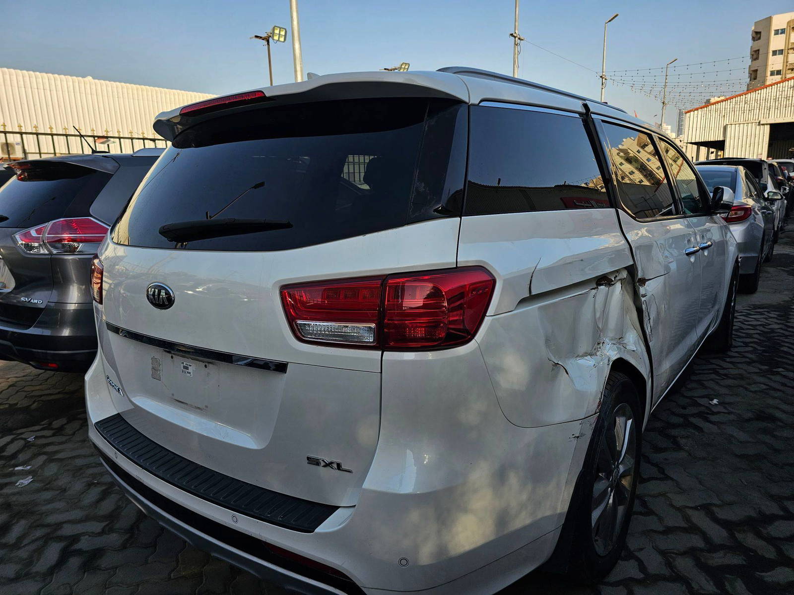 KIA SEDONA 2016 - Marhaba Auction Used Cars - Image 3
