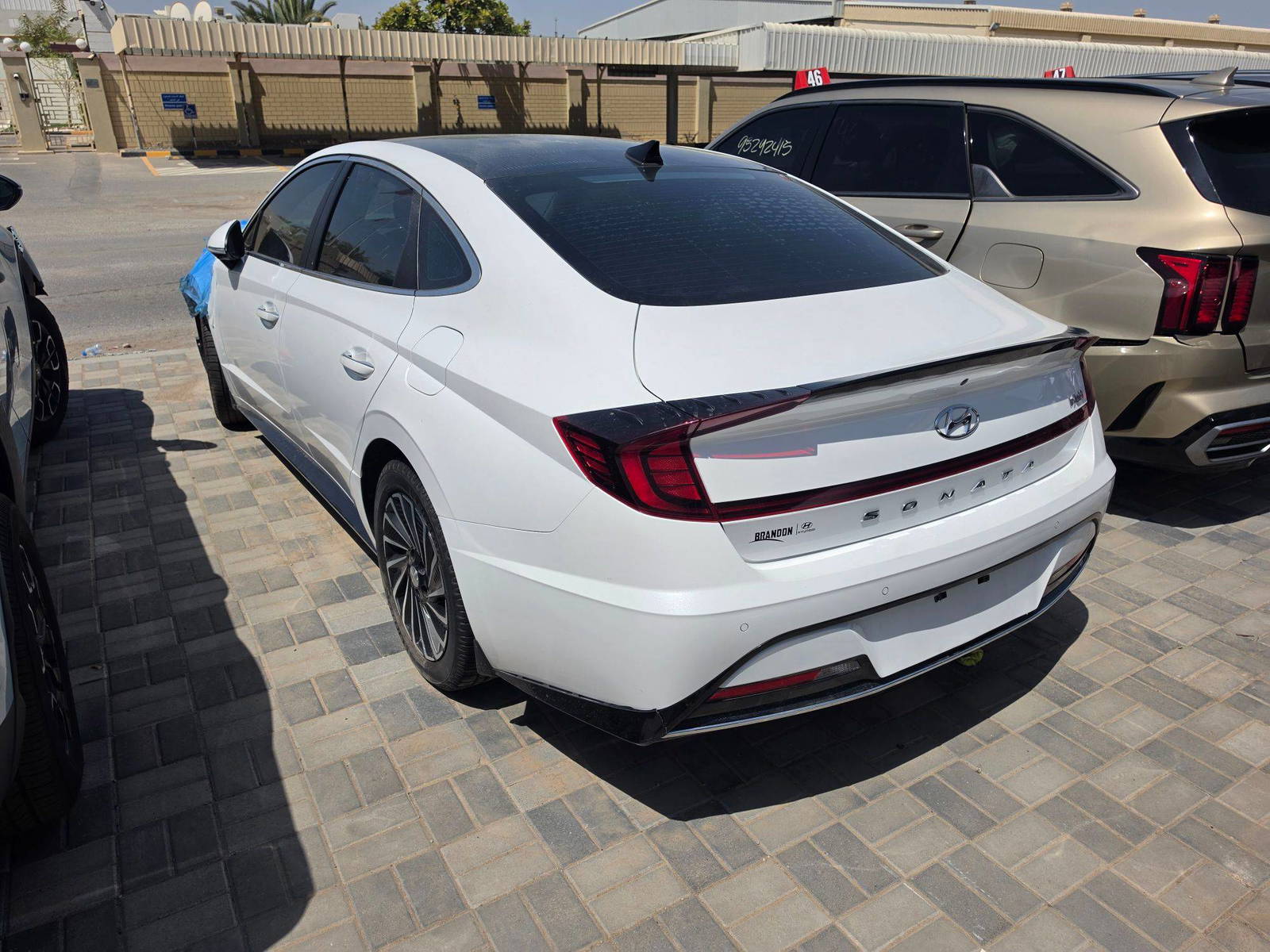 HYUNDAI SONATA 2021 - Marhaba Auction Used Cars - Image 3