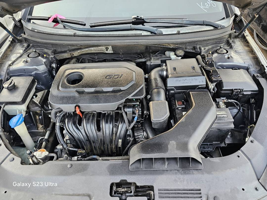 2018 HYUNDAI SONATA — 186735 Miles — Lot 2346864 — Main - Marhaba Auctions Used Cars - Image 9