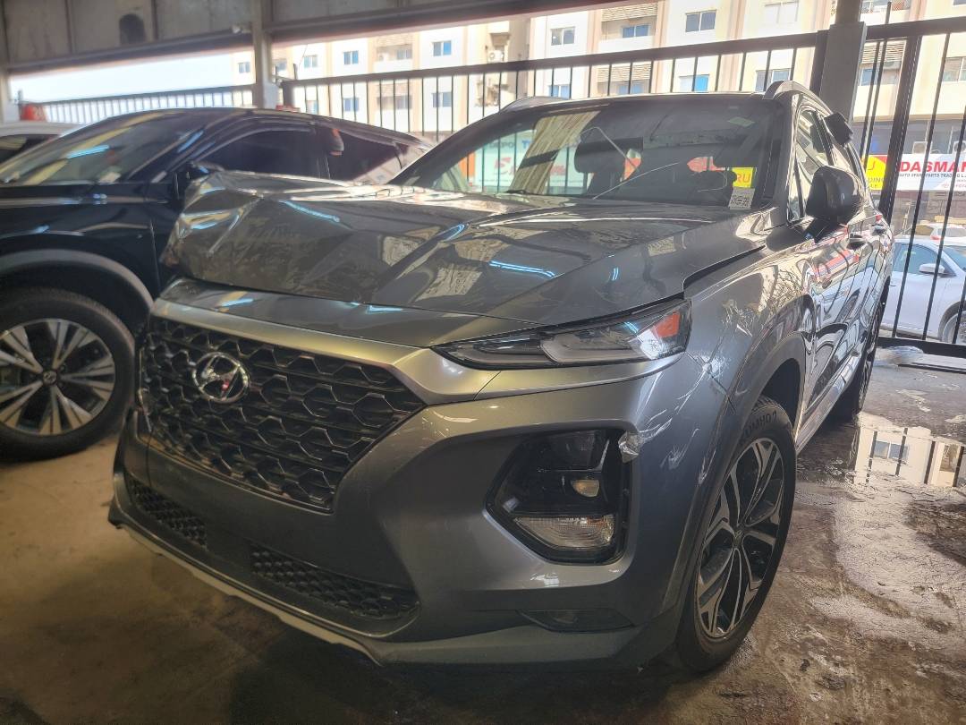 2019 HYUNDAI SANTA FE — 49771 Miles — Lot H045860 — Main - Marhaba Auctions Used Cars - Image 4