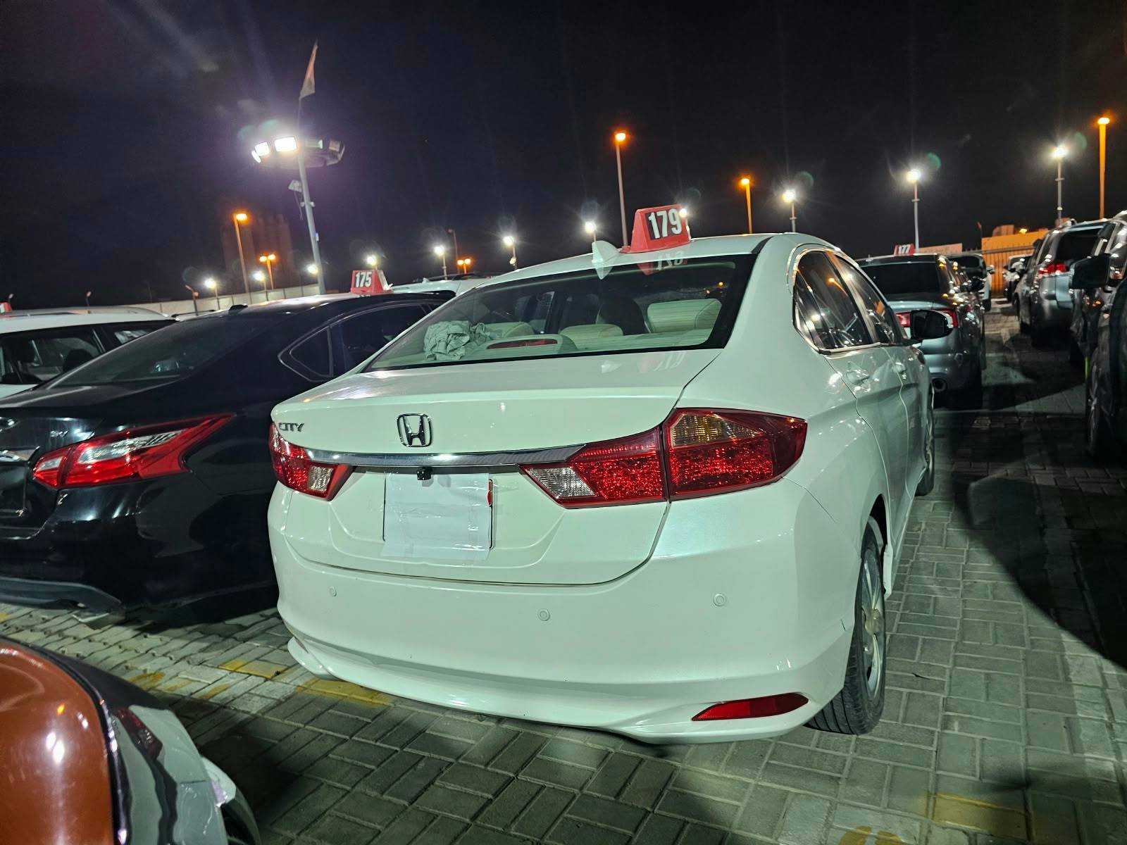 2016 HONDA CITY — 4658 KM — Lot 6642GP030410 - Marhaba Auctions Used Cars - Image 5