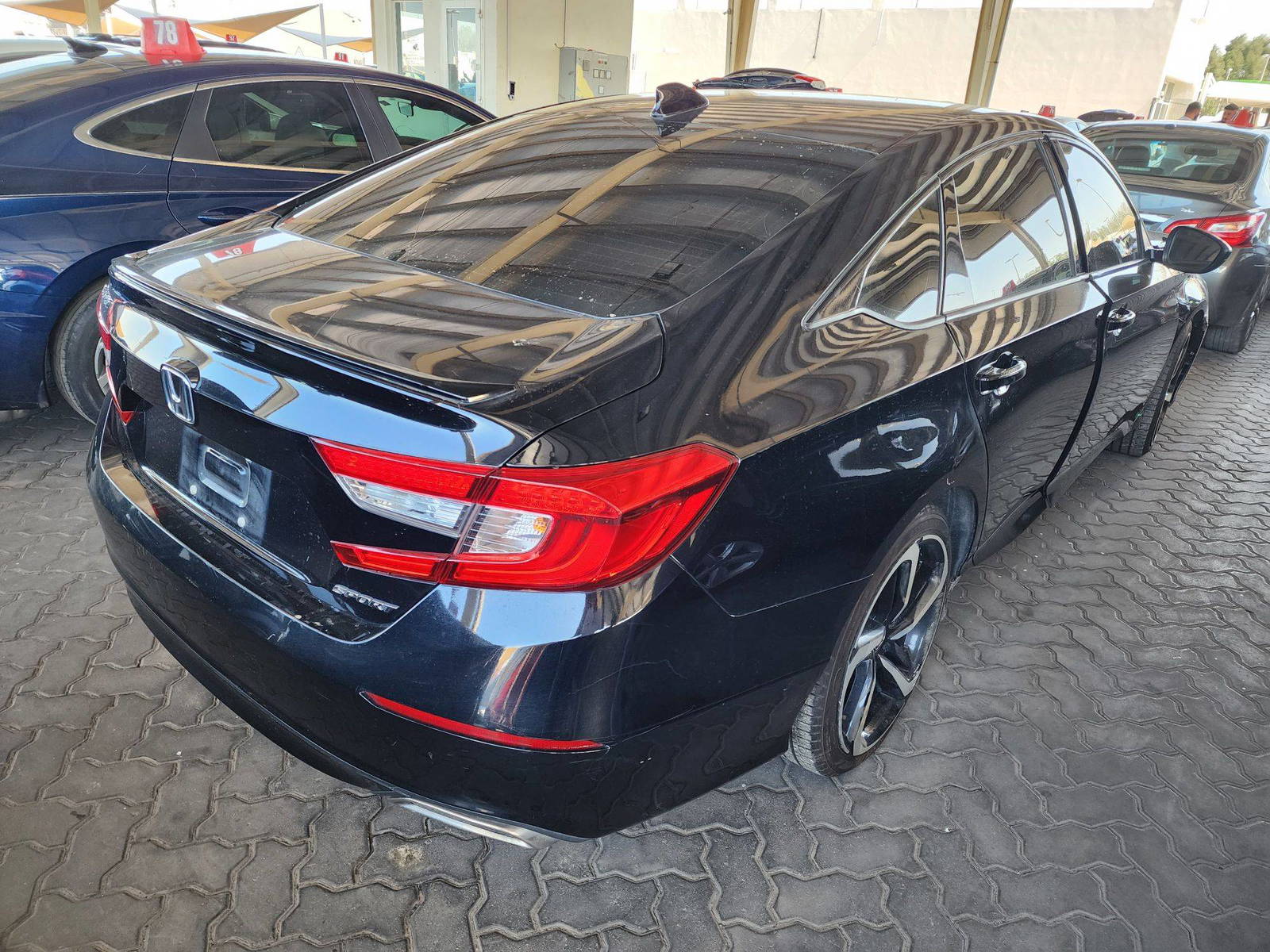 2018 HONDA ACCORD — 107455 Miles — Lot 37885452 - Marhaba Auctions Used Cars - Image 3