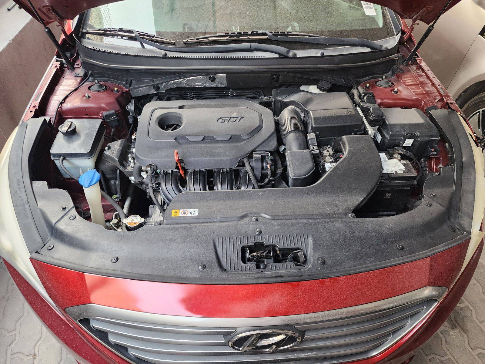 2015 HYUNDAI SONATA — 165934 Miles — Lot 41623076 — Al Quoz - Marhaba Auctions Used Cars - Image 12