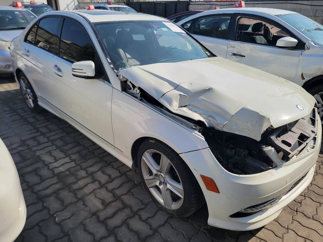 2011 MERCEDES BENZ C300 — 172825 Miles — Lot 182055 - Marhaba Auctions Used Cars - Image 6