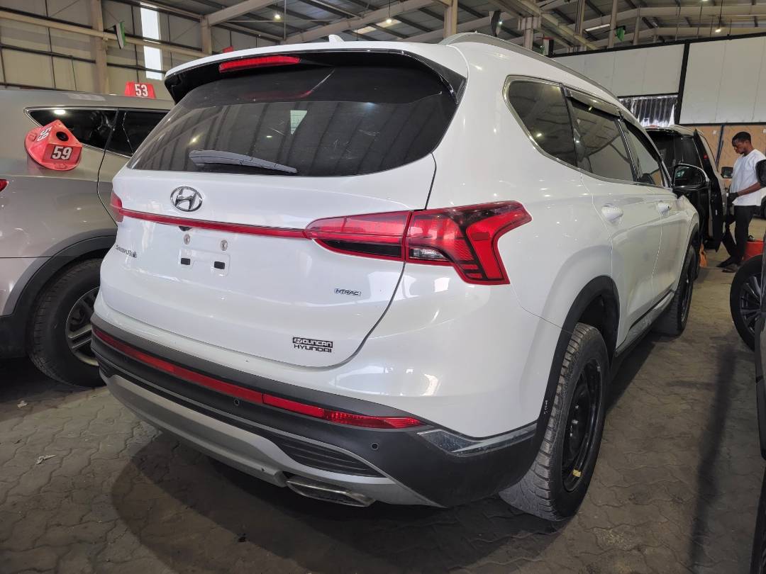 2021 HYUNDAI SANTA FE — 63428 KM — Lot H309529 — Main - Marhaba Auctions Used Cars - Image 3