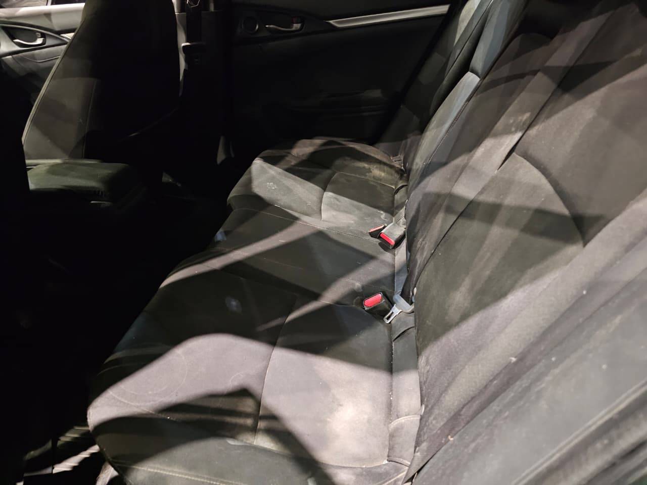 2019 HONDA CIVIC — 71094 KM — Lot 301725 — Souq - Marhaba Auctions Used Cars - Image 9