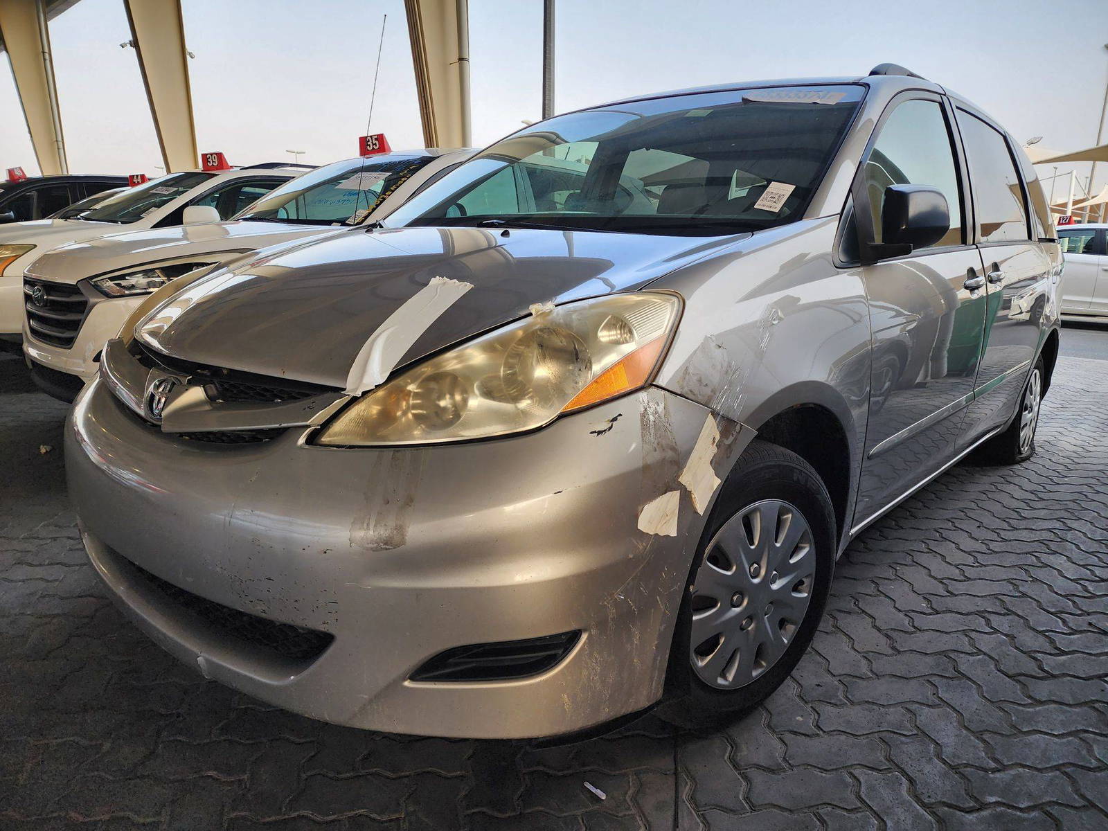 2009 TOYOTA SIENNA — 163458 Miles — Lot 48333374 — Souq - Marhaba Auctions Used Cars - Image 8