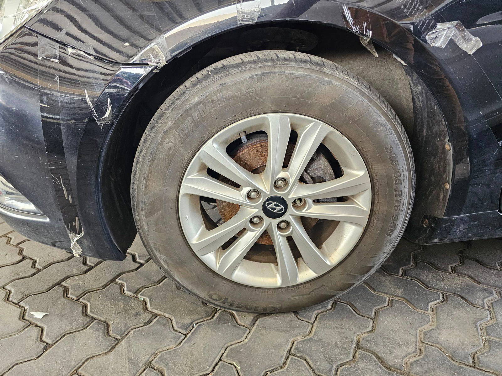 HYUNDAI SONATA 2011 - Marhaba Auction Used Cars - Image 10