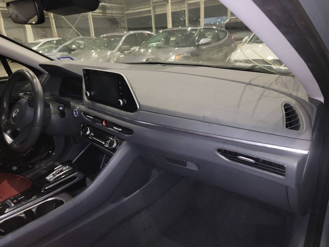 2021 HYUNDAI SONATA — 49576 Miles — Lot 67150603 - Marhaba Auctions Used Cars - Image 4