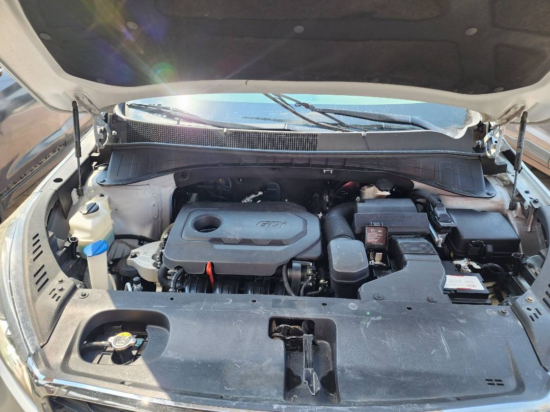 2019 KIA SORENTO — 87541 Miles — Lot G564622 — Souq - Marhaba Auctions Used Cars - Image 4