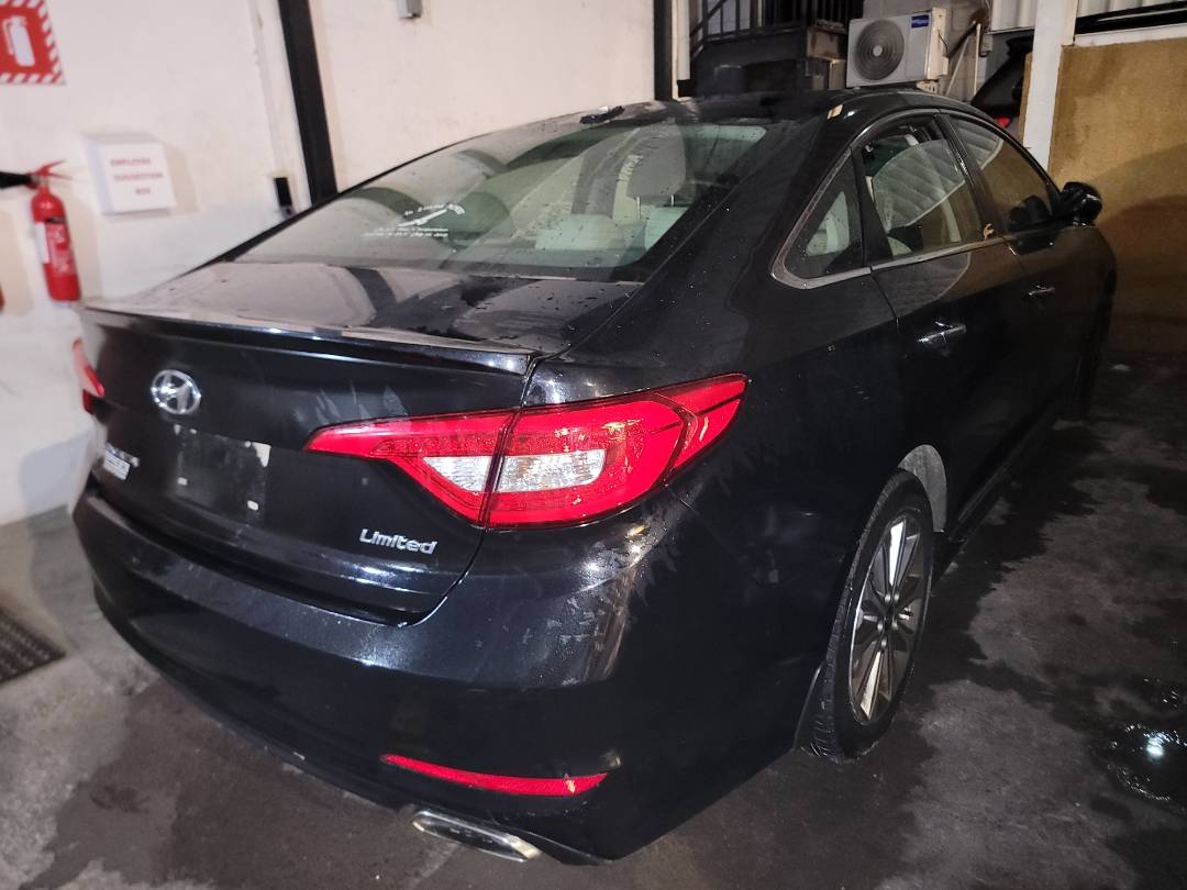 2017 HYUNDAI SONATA — 175971 Miles — Lot 68448753 - Marhaba Auctions Used Cars - Image 4