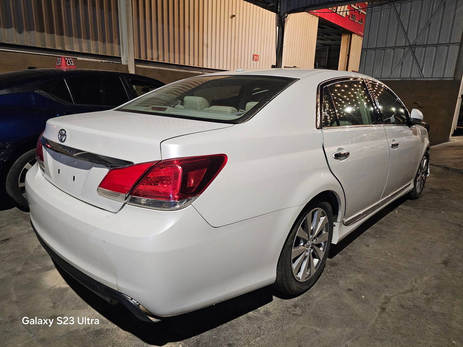 2011 TOYOTA AVALON — 191948 Miles — Lot 91106935 — Main - Marhaba Auctions Used Cars - Image 3