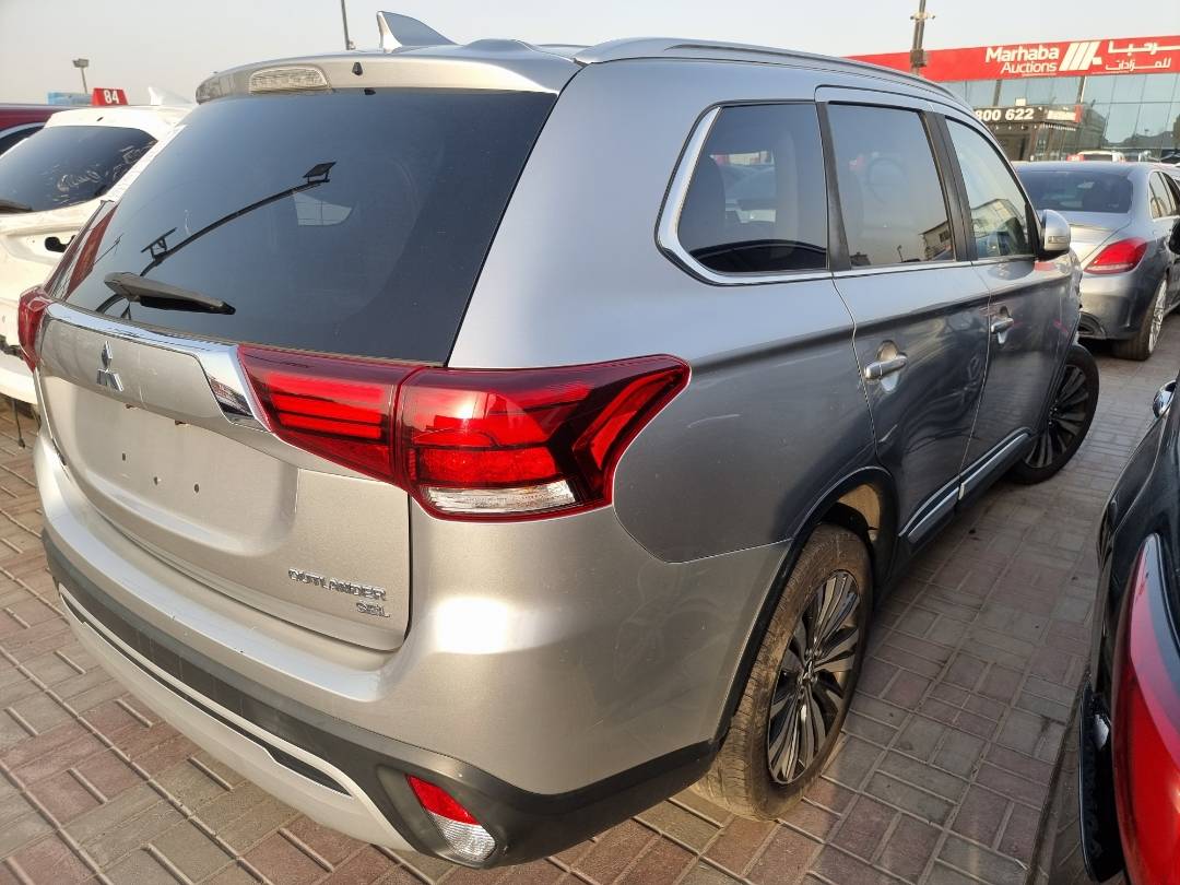 2019 MITSUBISHI OUTLANDER — 162854 Miles — Lot 1235487 — Main - Marhaba Auctions Used Cars - Image 5
