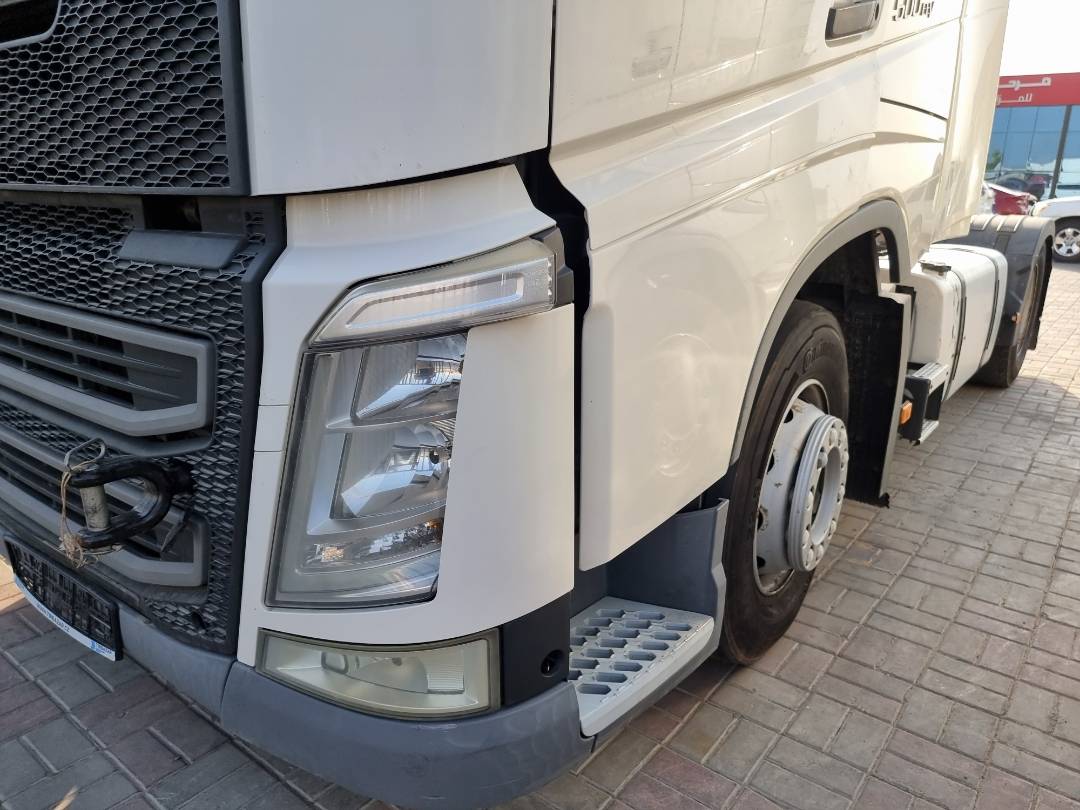 2014 VOLVO FH-Series — Lot 669320 — Ind. 12 - Marhaba Auctions Used Cars - Image 9