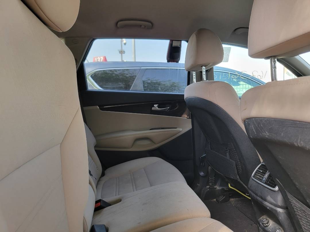 2019 KIA SORENTO — 162361 Miles — Lot KG454641 - Marhaba Auctions Used Cars - Image 5