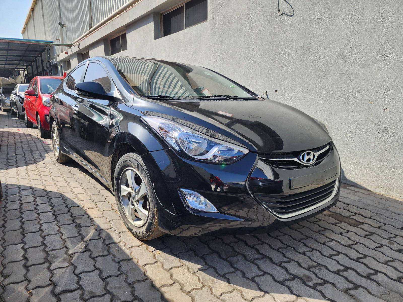 2012 HYUNDAI AVANTE — 169902 KM — Lot 222306 — Al Quoz - Marhaba Auctions Used Cars - Image 3