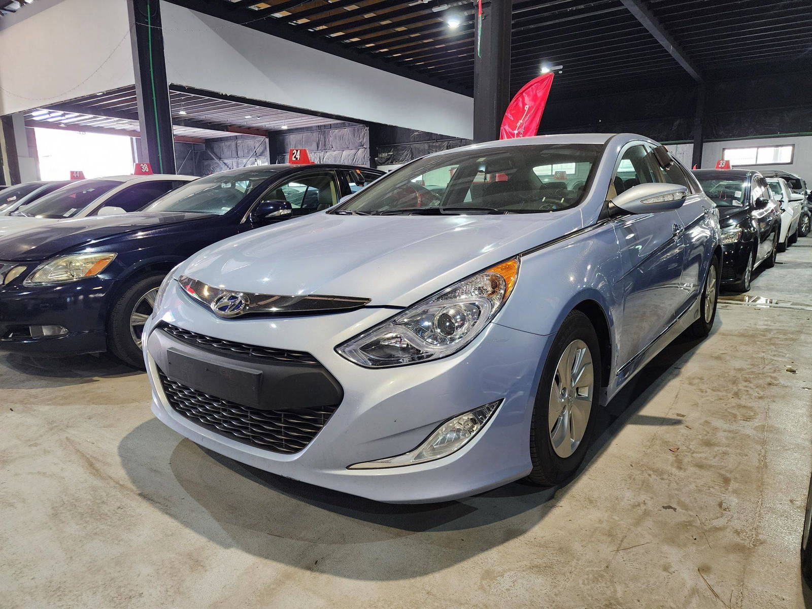 2013 HYUNDAI SONATA — 137510 Miles — Lot 099522 — Al Quoz - Marhaba Auctions Used Cars - Image 3