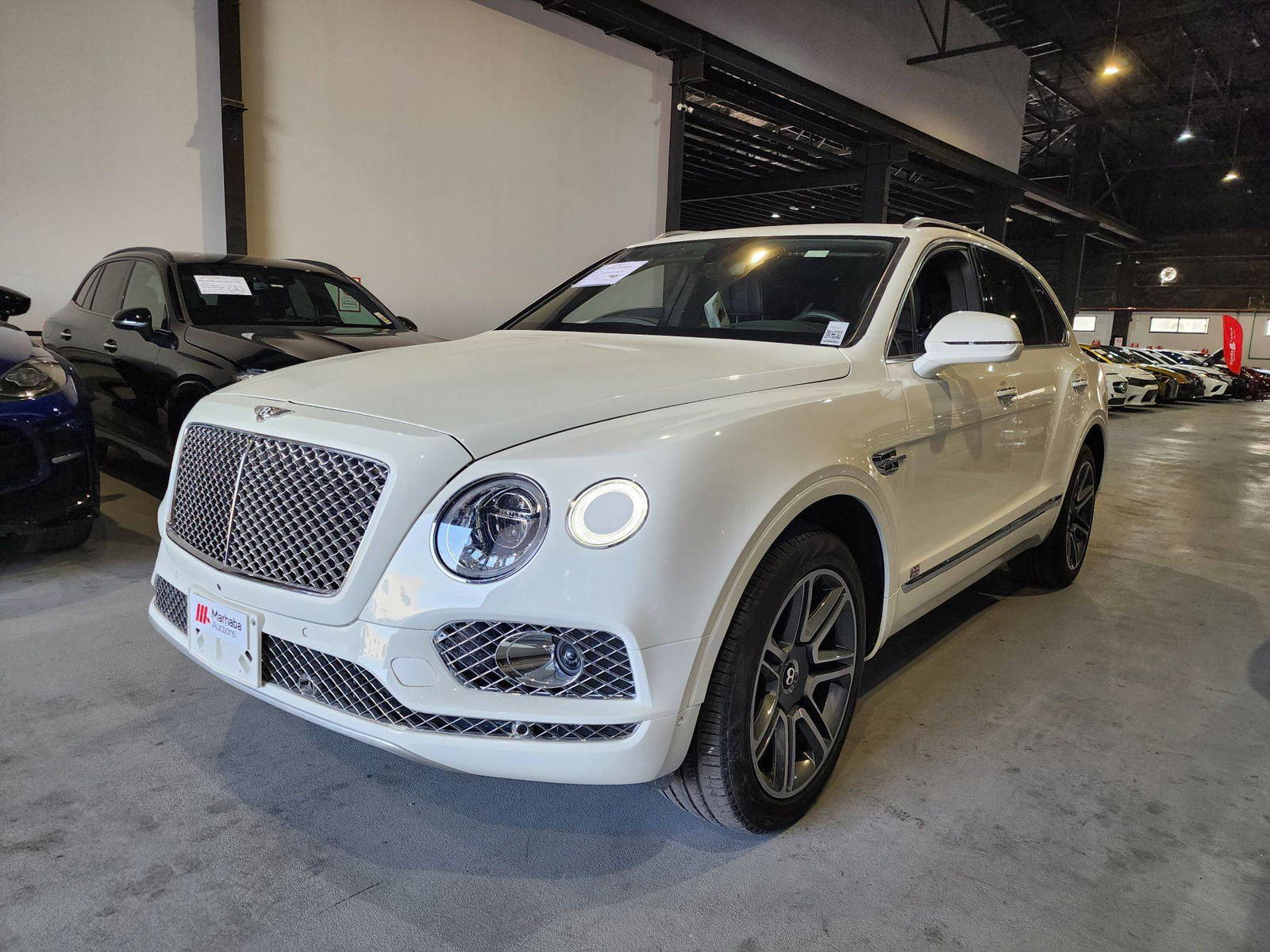2018 BENTLEY BENTAYGA — 33495 Miles — Lot 38549220 — Main - Marhaba Auctions Used Cars - Image 3
