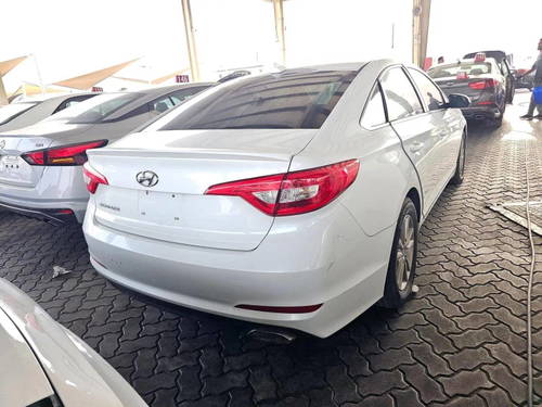 2016 HYUNDAI SONATA at Marhaba Auctions