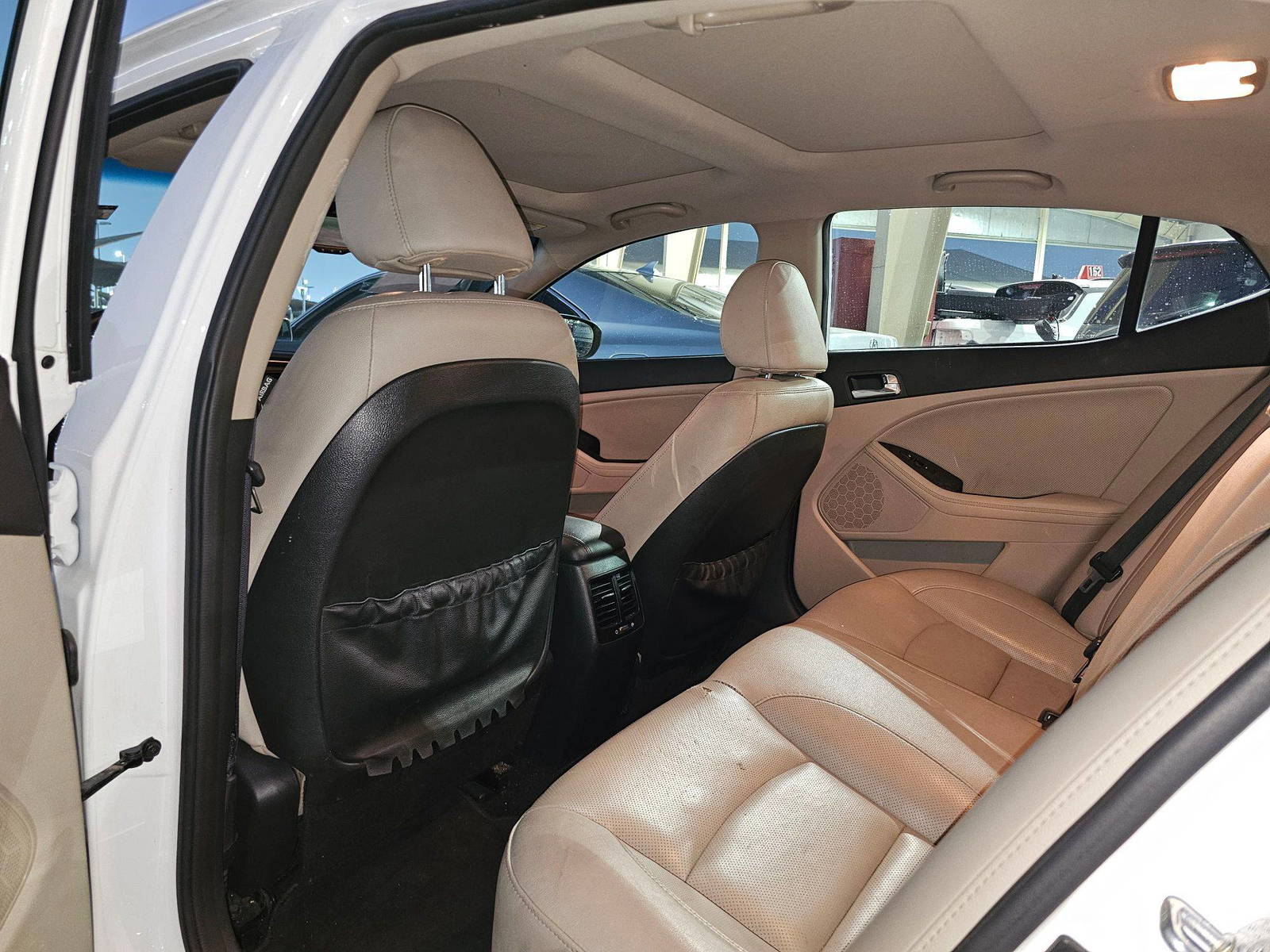 2015 KIA OPTIMA — 163406 Miles — Lot G399760 — Souq - Marhaba Auctions Used Cars - Image 6
