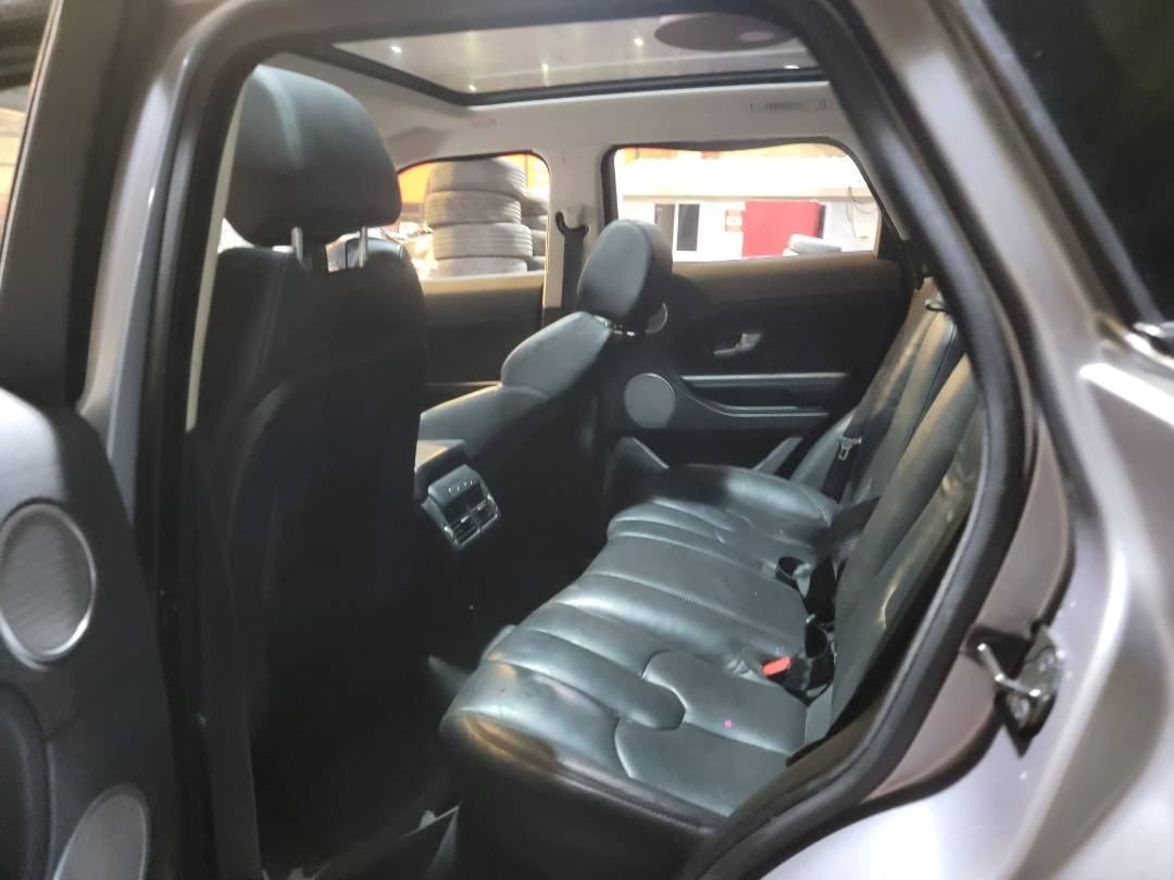 2015 LAND ROVER RANGE ROVER EVOQUE PURE PLUS — 213040 KM — Lot H979075 — Main - Marhaba Auctions Used Cars - Image 7