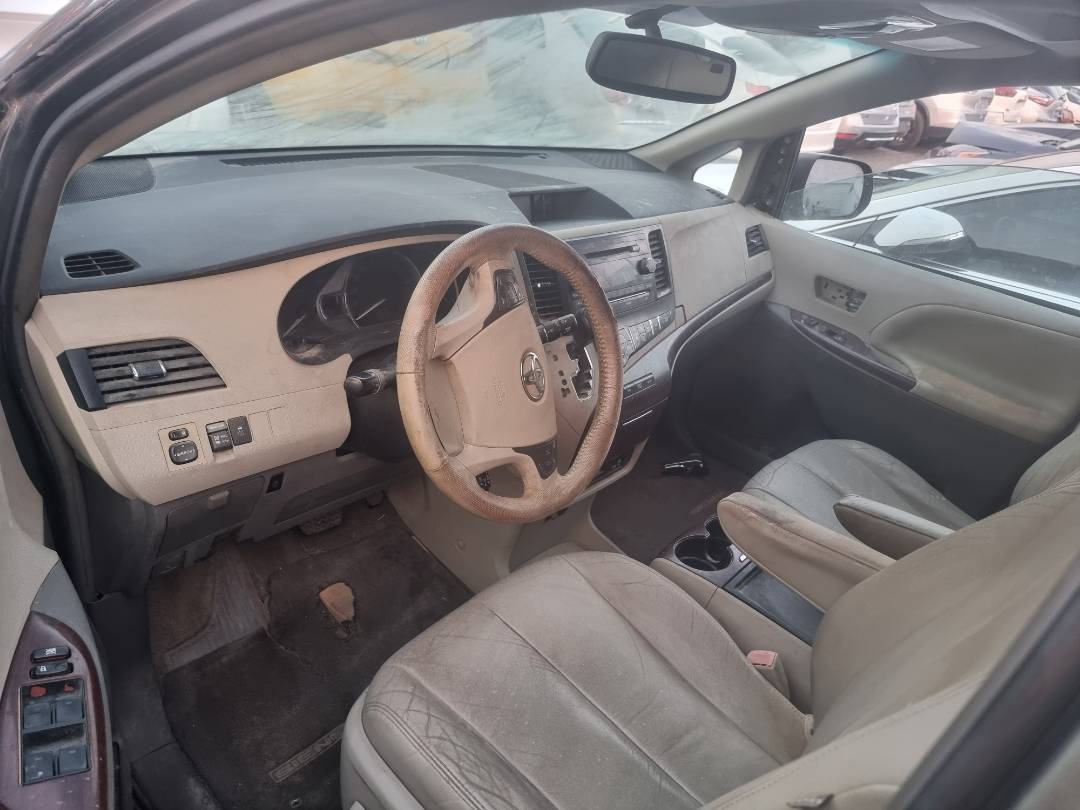 2012 TOYOTA SIENNA — 203306 Miles — Lot S208589 — Ind. 12 - Marhaba Auctions Used Cars - Image 6