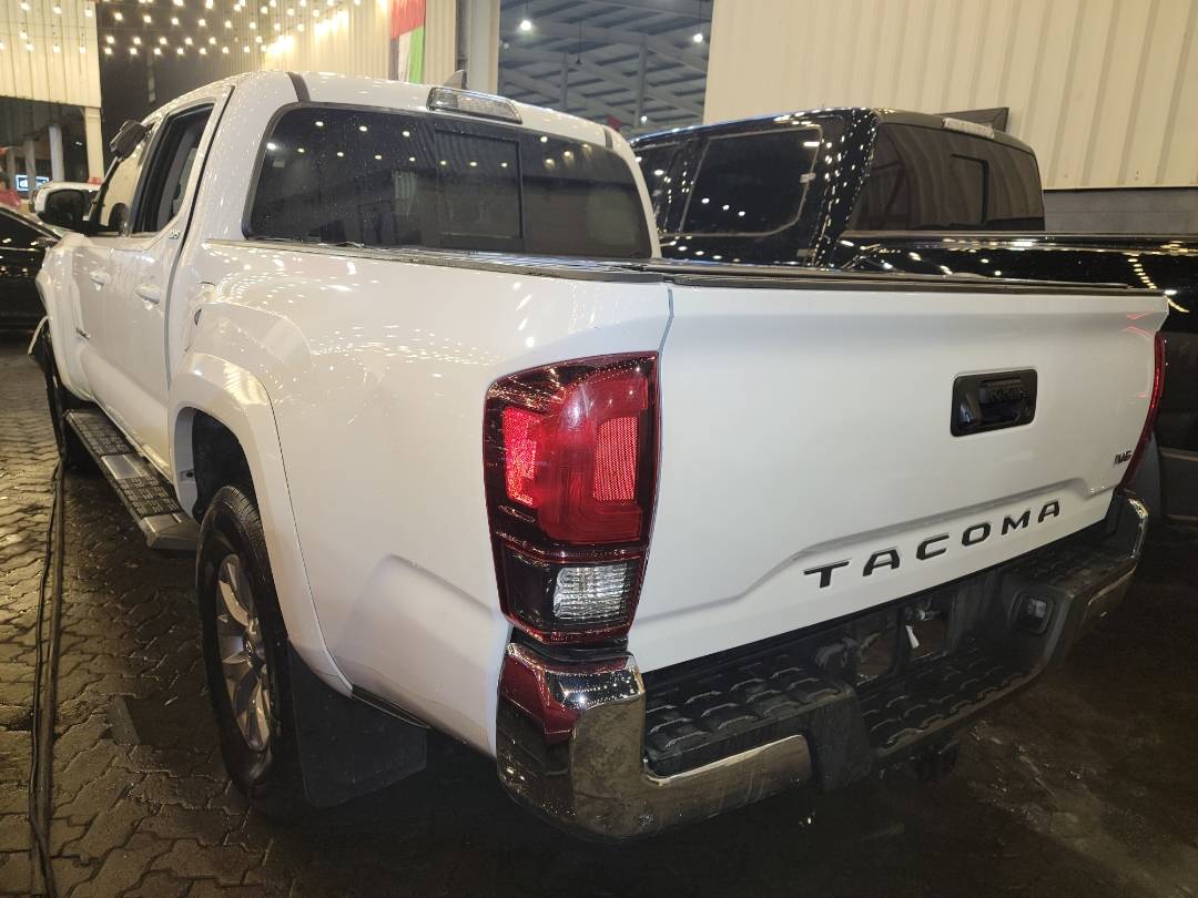 2018 TOYOTA TACOMA — 93024 Miles — Lot JM07825 - Marhaba Auctions Used Cars - Image 3