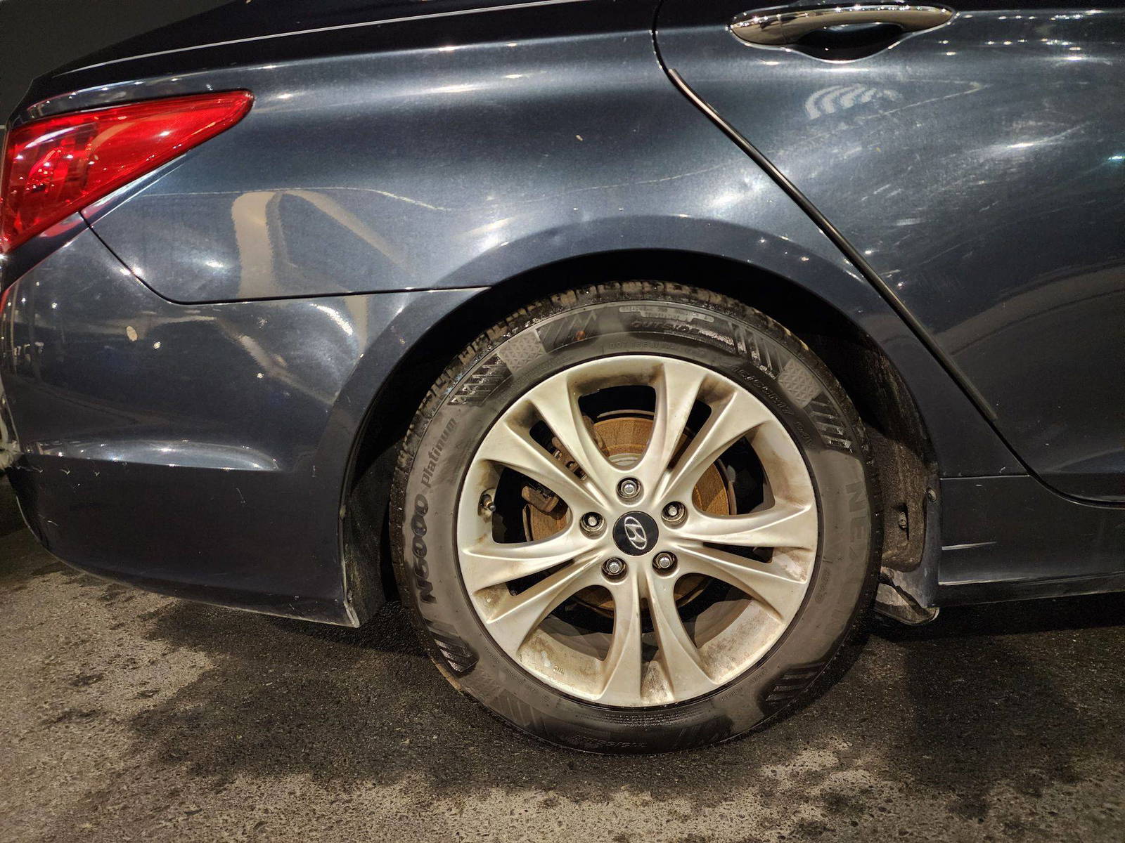 2013 HYUNDAI SONATA — 250512 Miles — Lot 55131844 — Souq - Marhaba Auctions Used Cars - Image 11