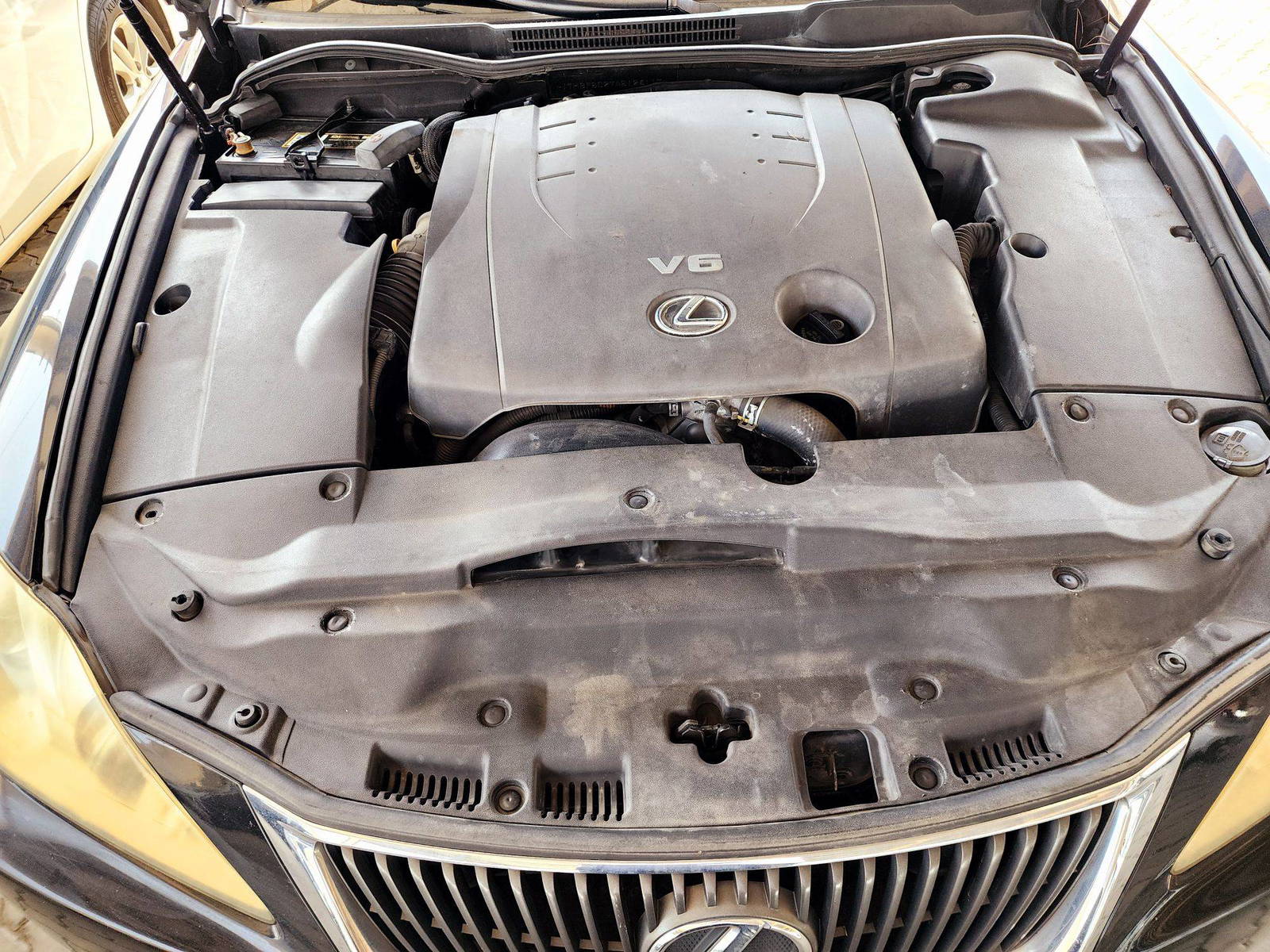 2010 LEXUS IS 250 — 178159 Miles — Lot 87928685 — Ind. 12 - Marhaba Auctions Used Cars - Image 11