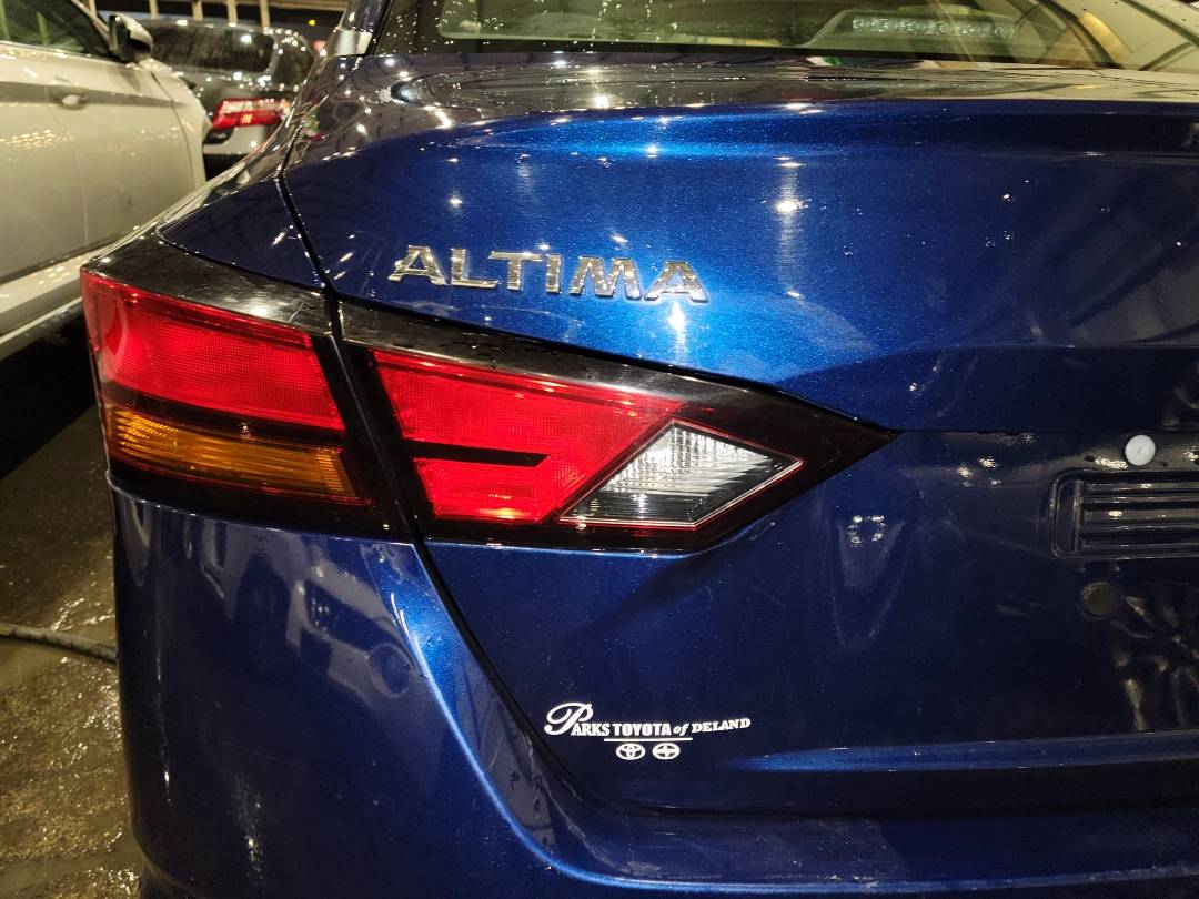 2021 NISSAN ALTIMA — 77107 Miles — Lot 10210210 - Marhaba Auctions Used Cars - Image 5