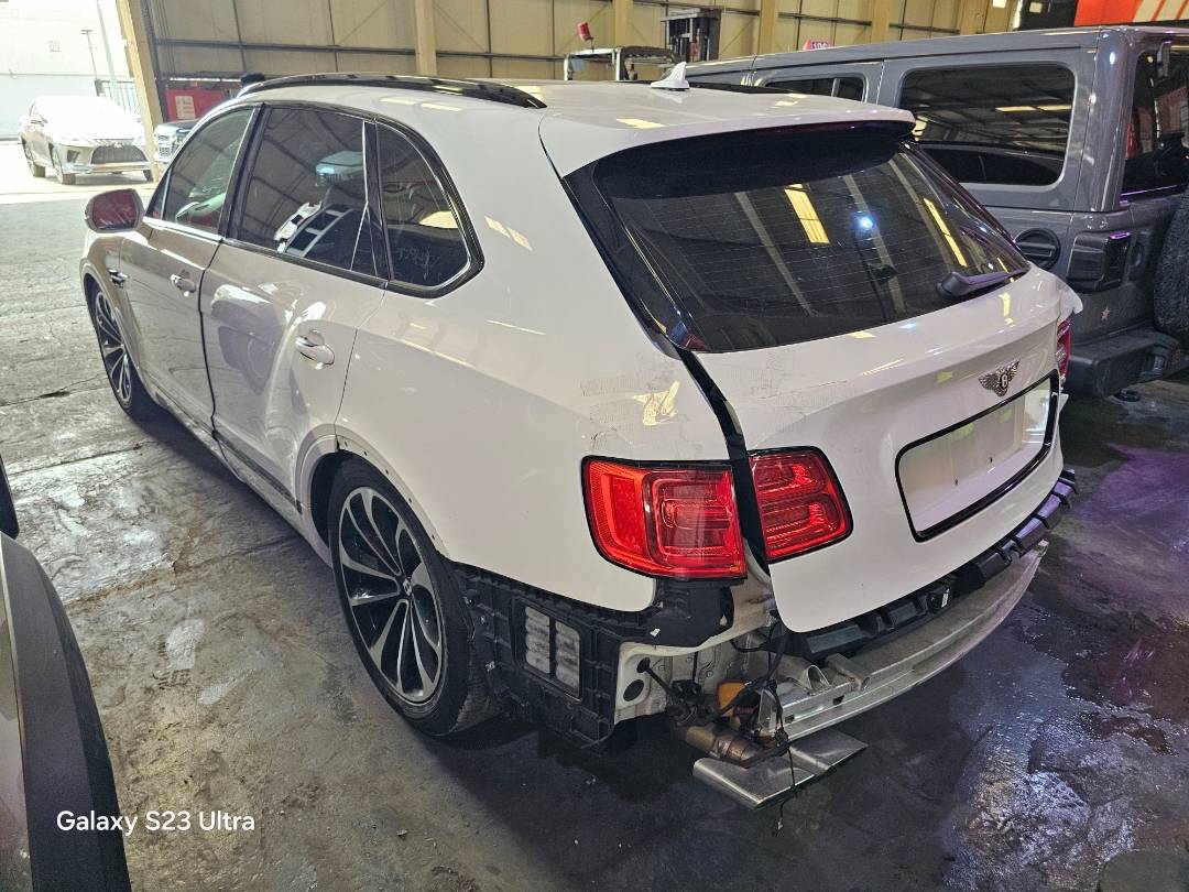 BENTLEY BENTAYGA 2019 - Marhaba Auction Used Cars - Image 5